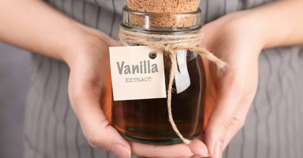 How to Make Vanilla Bean Extract Using Moonshine